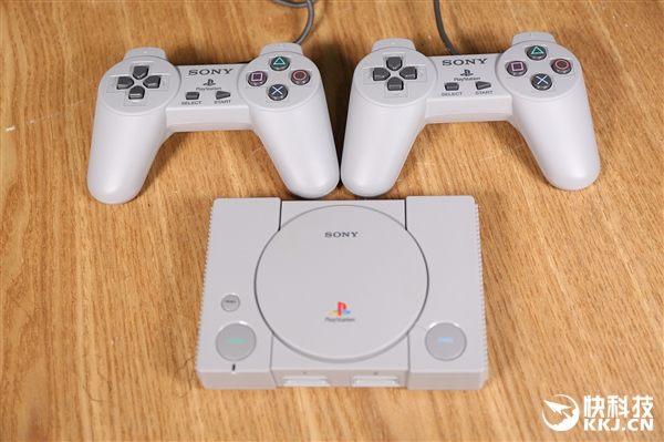 索尼PlayStation Classic图赏：复刻初代情怀满满